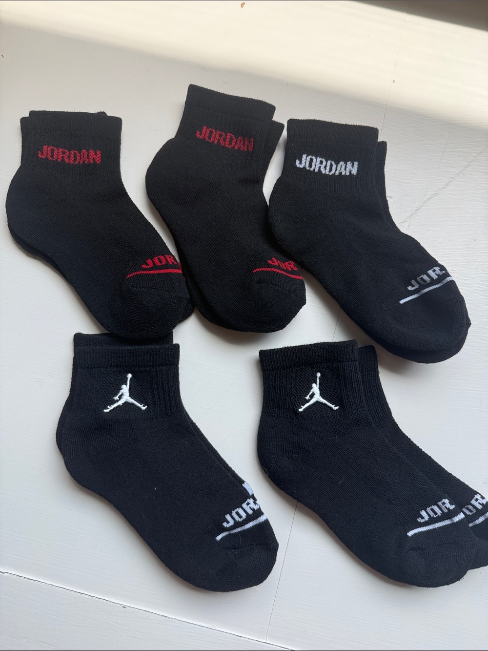 Jordan Men's Black Ankle Socks with Red and White Accents - 5 Pack